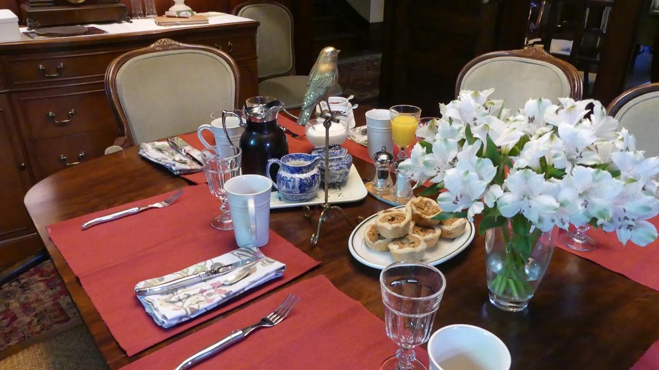 The Captain'S House Heritage Bed & Breakfast Midland Eksteriør billede