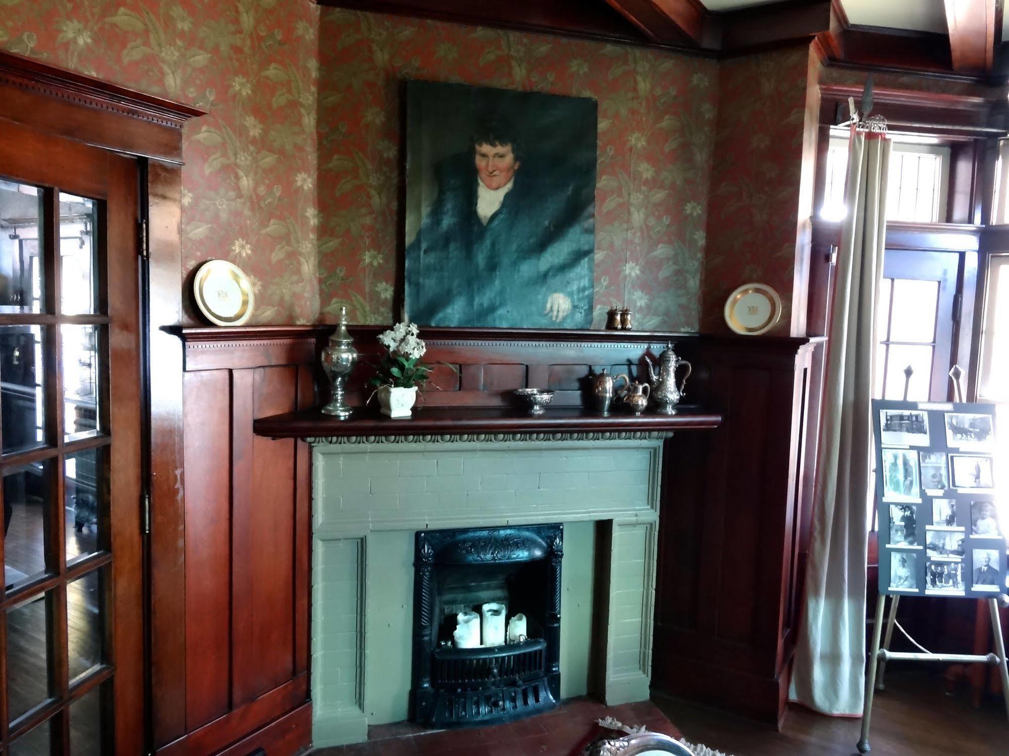 The Captain'S House Heritage Bed & Breakfast Midland Eksteriør billede