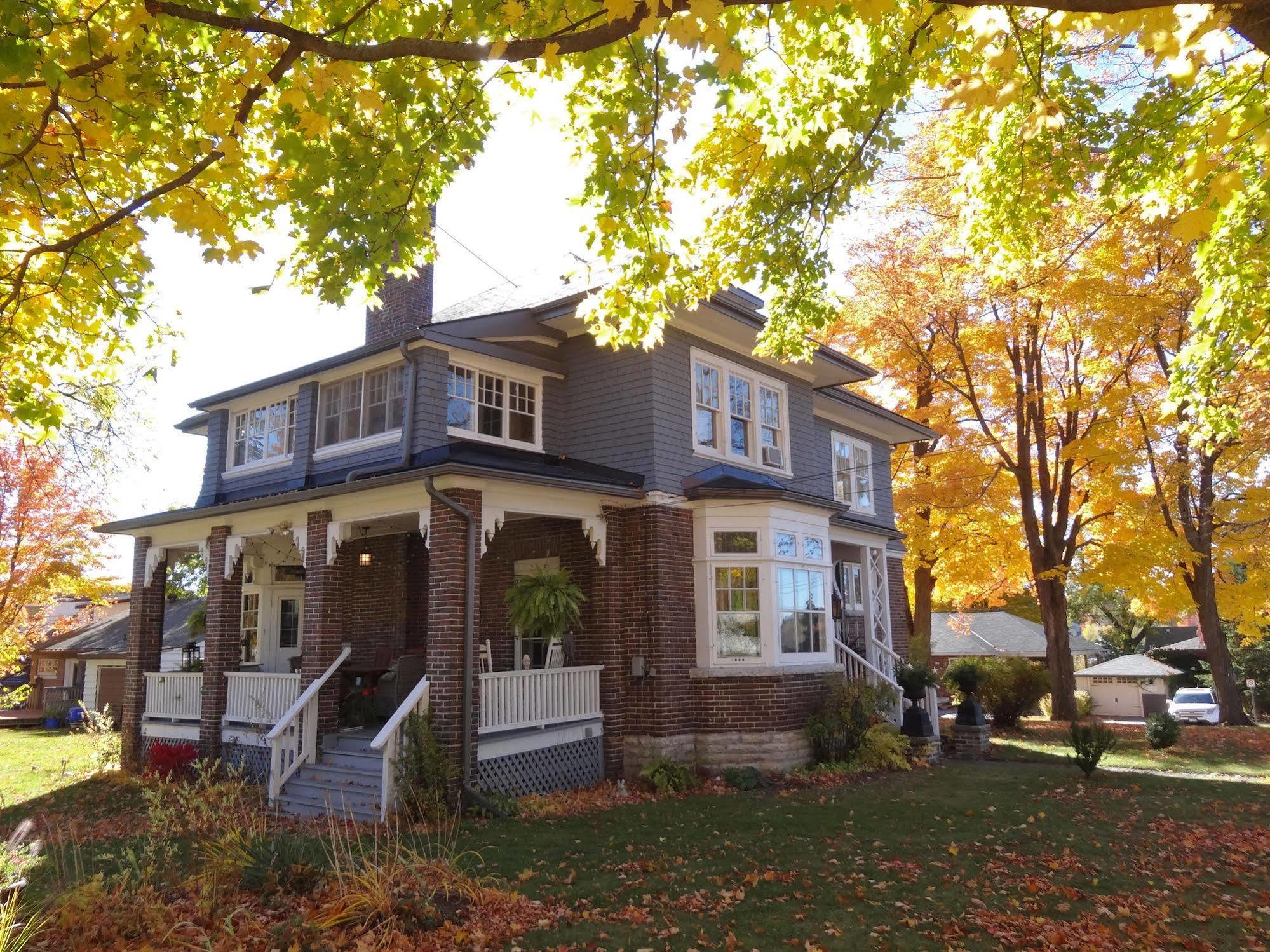 The Captain'S House Heritage Bed & Breakfast Midland Eksteriør billede